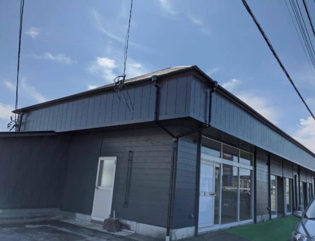 成東テナント外観